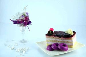 BLUEBERRY PASTRY