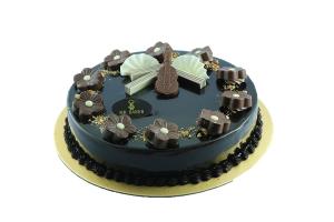 CHOCOLATE DACKER CAKE