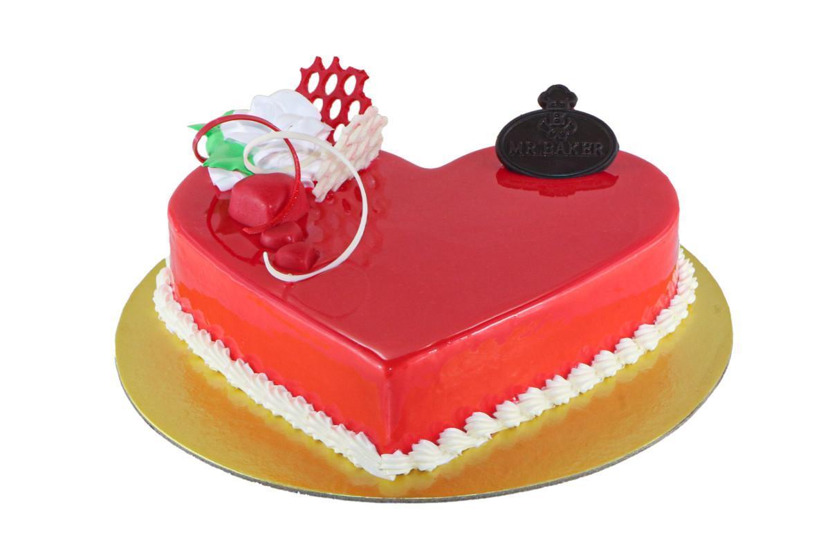 RED HEART SHAPE CAKE